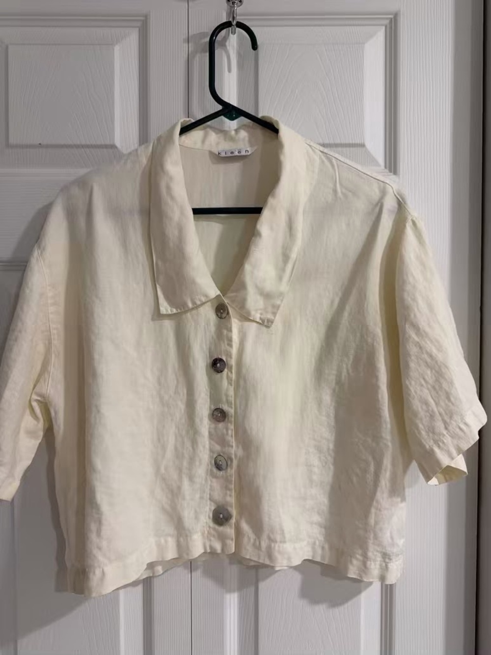 Lee Cream Short Sleeve Button-Front Shirt